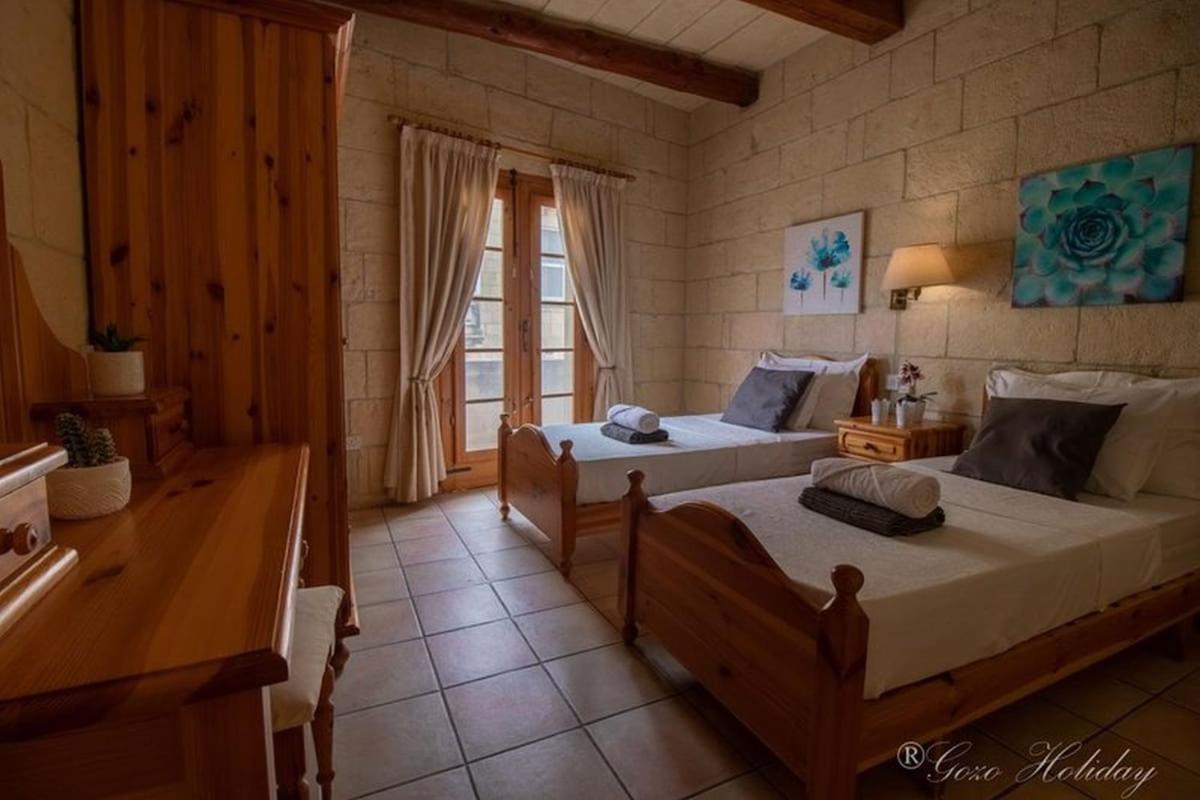 Xagħra Hibiscus Bed & Breakfast エクステリア 写真